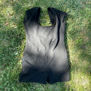 EDIKTED SCOOP ROMPER